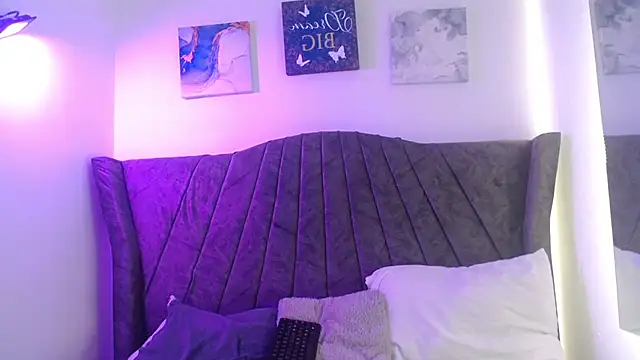 Snapshot of Angel_adrien chatting on 04-13-26, 12:54 Angel adrien online show from 04-13-26, 12:54