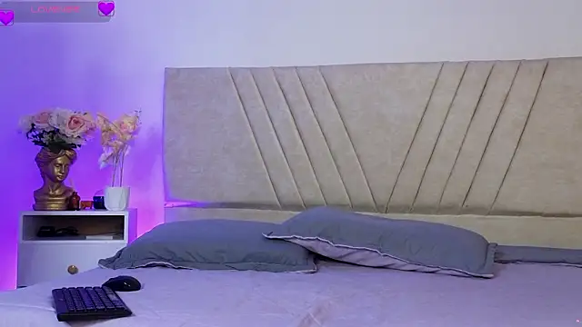 DulceRouss  online show from 02-11-26, 11:59