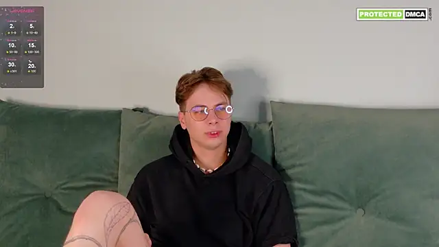 Snapshot of Ethann_top chatting on 01-14-26, 05:51 Ethann top online show from 01-14-26, 05:51