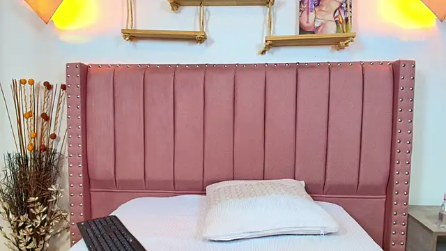 rayito petal online show from 01-08-26, 02:08