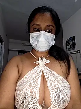 Snapshot of VAIGA chatting on 04-08-26, 06:08 VAIGA online show from 04-08-26, 06:08