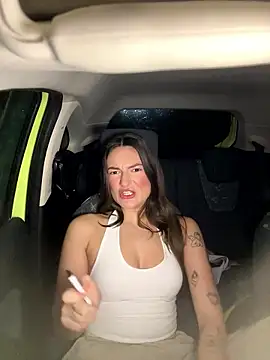 MiaLovesxx online show from 01-11-26, 05:29