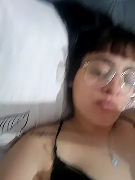 lightblueladyy1 online show from 01-16-26, 04:11