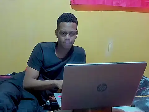 Snapshot of aunstin_mohamme chatting on 02-23-26, 06:38 aunstin mohamme online show from 02-23-26, 06:38