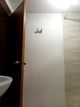 aunstin mohamme online show from 04-12-26, 09:53