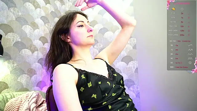 Snapshot of Ruby_blossom_ chatting on 01-18-26, 09:18 Ruby blossom online show from 01-18-26, 09:18