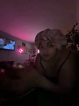 Snapshot of hispinkfreak219 chatting on 03-17-26, 11:02 hispinkfreak219 online show from 03-17-26, 11:02