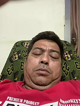 Yourlovelykhen online show from 01-17-26, 08:41