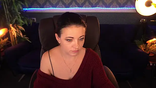 Dafni Monn online show from 11-05-25, 06:46