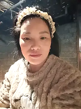 Snapshot of yu--yo chatting on 03-04-26, 12:27 yu--yo online show from 03-04-26, 12:27