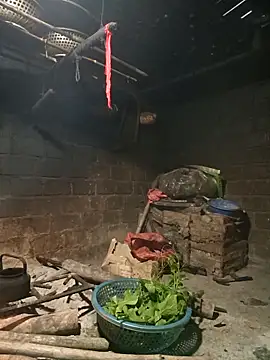 Snapshot of yu--yo chatting on 03-05-26, 04:30 yu--yo online show from 03-05-26, 04:30