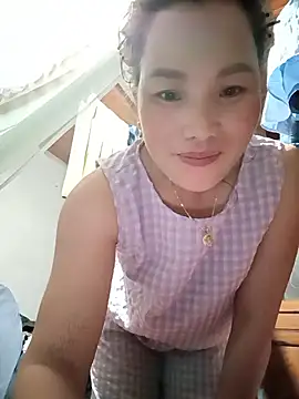 Snapshot of yu--yo chatting on 03-18-26, 11:24 yu--yo online show from 03-18-26, 11:24