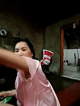 Snapshot of yu--yo chatting on 03-20-26, 03:17 yu--yo online show from 03-20-26, 03:17