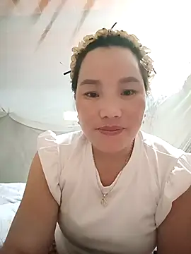 Snapshot of yu--yo chatting on 03-23-26, 12:36 yu--yo online show from 03-23-26, 12:36