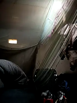 Snapshot of yu--yo chatting on 03-27-26, 08:26 yu--yo online show from 03-27-26, 08:26