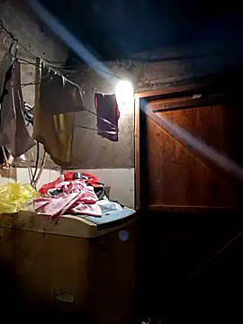 Snapshot of yu--yo chatting on 04-14-26, 02:23 yu--yo online show from 04-14-26, 02:23