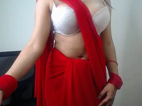 Snapshot of Sassy_babes1 chatting on 02-04-26, 05:19 Sassy babes1 online show from 02-04-26, 05:19