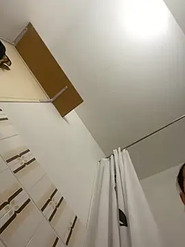 Maya-www online show from 01-18-26, 12:20