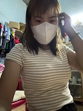 Snapshot of July-love chatting on 02-28-26, 03:46 July-love online show from 02-28-26, 03:46