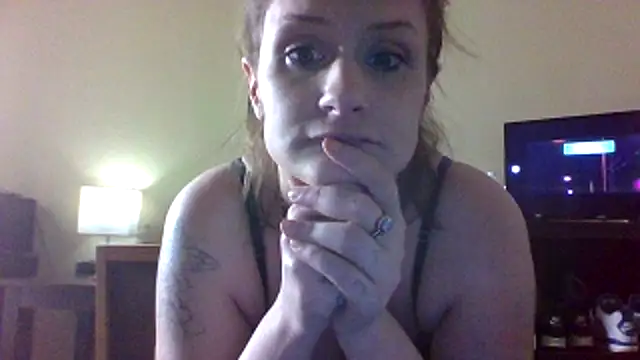 Snapshot of ASH_Blondie_Slut chatting on 02-01-26, 05:44 ASH Blondie Slut online show from 02-01-26, 05:44