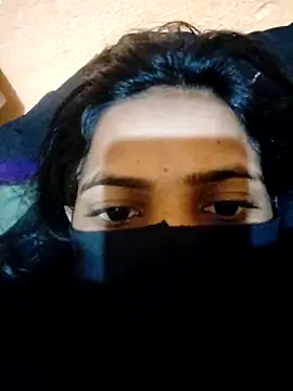 Snapshot of Cutie_doly chatting on 01-18-26, 04:44 Cutie doly online show from 01-18-26, 04:44