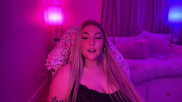 BellaMarieXO online show from 03-15-26, 02:39