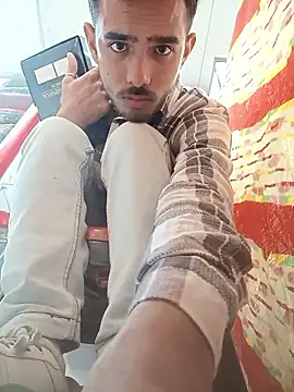 Snapshot of Rajkuma12345 chatting on 01-12-26, 07:13 Rajkuma12345 online show from 01-12-26, 07:13