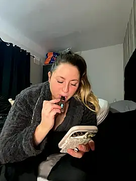 AvaMayXoX online show from 01-08-26, 04:53