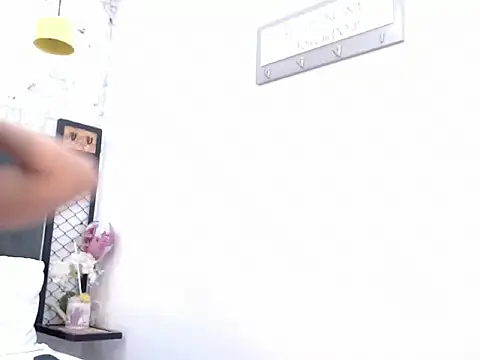 VanessaWaner online show from 01-11-26, 08:58