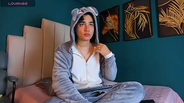 Snapshot of Fran_Smiths chatting on 02-07-26, 07:39 Fran Smiths online show from 02-07-26, 07:39