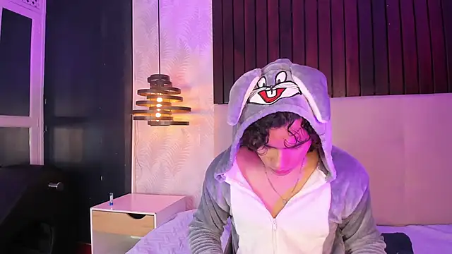 Snapshot of Fran_Smiths chatting on 02-20-26, 08:20 Fran Smiths online show from 02-20-26, 08:20