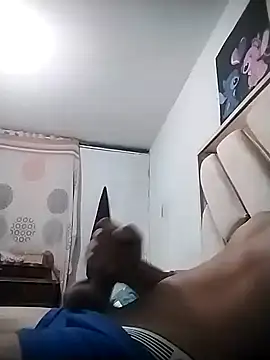 Luisferantuan08 online show from 01-11-26, 10:48