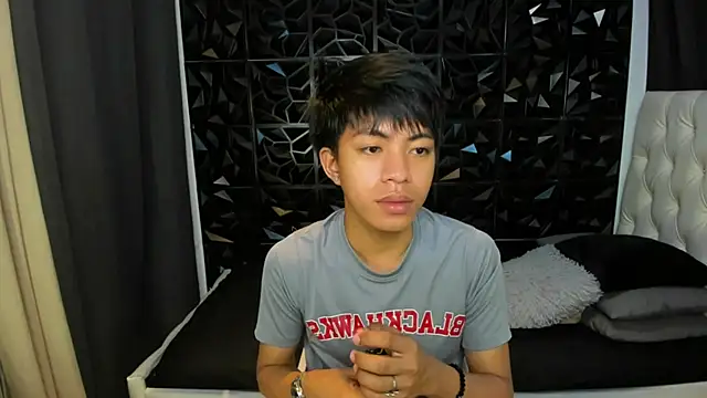 davincihugecock online show from 03-26-26, 07:08