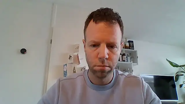 Vector1982 online show from 01-08-26, 10:39