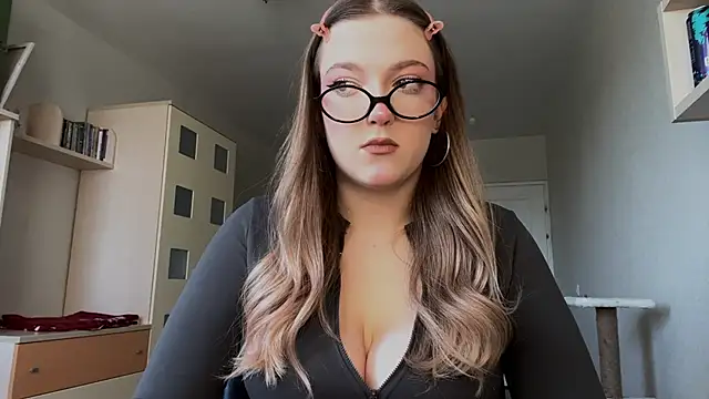 JammieMickiewicz online show from 04-02-26, 11:19