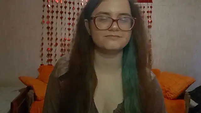 Miyabeee online show from 02-15-26, 07:16