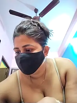 pinkihot23 online show from 03-07-26, 04:53