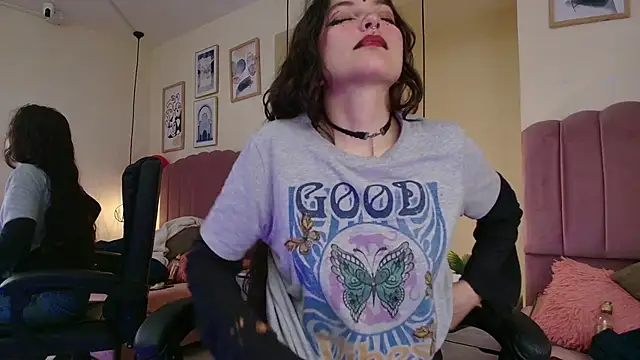 Hanabie  online show from 03-01-26, 03:19