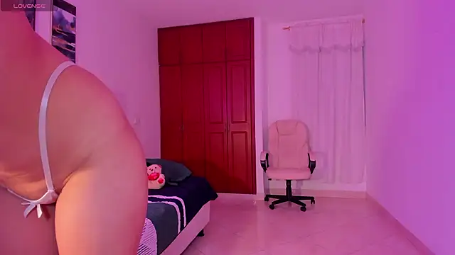 rosse taylorx1 online show from 02-28-26, 06:53