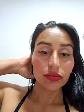 LunaRouuse  online show from 02-07-26, 11:19