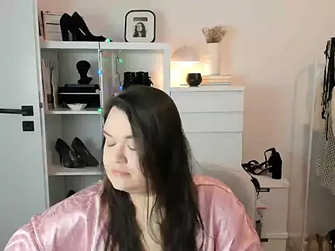 HollyDanceSoul online show from 03-02-26, 05:19