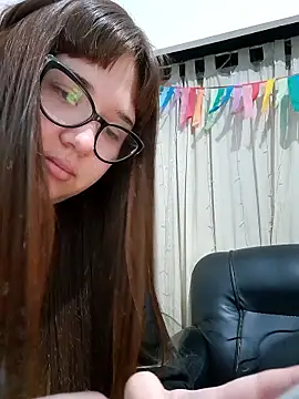 yamiipink22 online show from 01-18-26, 04:38