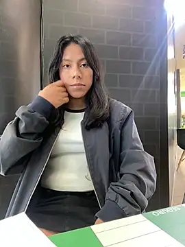 Snapshot of katerinnn99 chatting on 01-10-26, 03:14 katerinnn99 online show from 01-10-26, 03:14