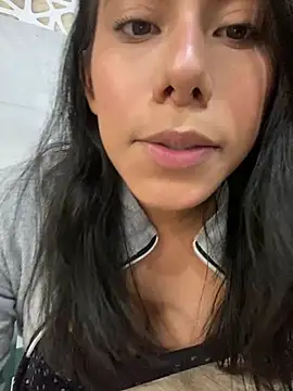 Snapshot of katerinnn99 chatting on 01-12-26, 02:33 katerinnn99 online show from 01-12-26, 02:33