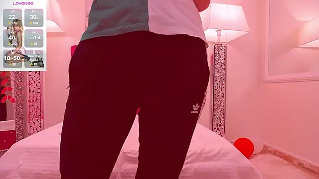 AmandaL1 online show from 11-27-25, 05:20