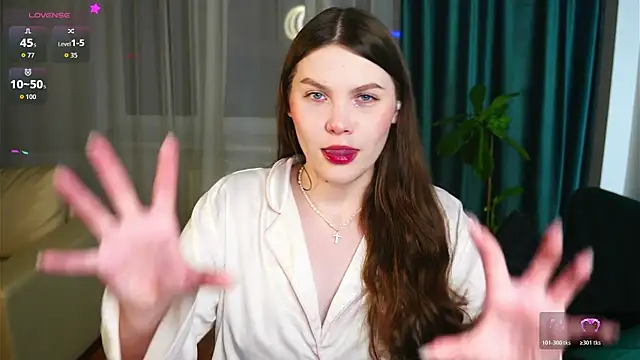 ElenoreMynatt online show from 01-16-26, 04:44