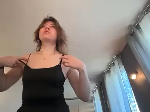 Luxerin online show from 03-02-26, 10:22