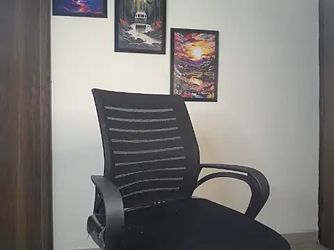 Snapshot of Devil_lily7 chatting on 02-03-26, 06:00 Devil lily7 online show from 02-03-26, 06:00