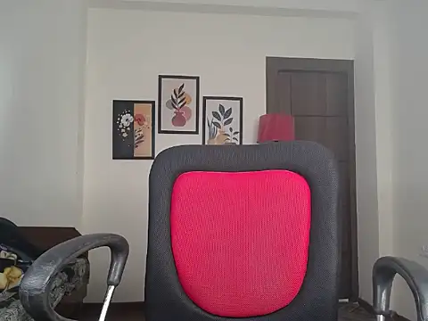 Snapshot of Devil_lily7 chatting on 02-28-26, 07:09 Devil lily7 online show from 02-28-26, 07:09