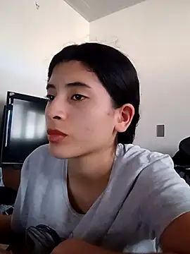 honeyhotgirl19 online show from 02-25-26, 07:34